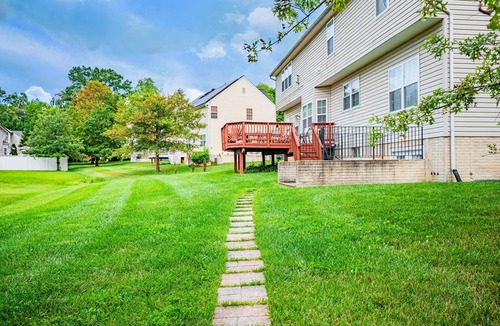 Montpelier Apartment | Charming Modern 2-bedroom apartment near DC with free parking