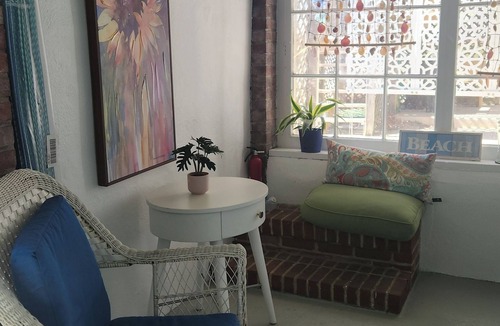 Ocean Grove Apartment | CHARMING , NEW RENO, STUDIO APT.nMTHLY RENTAL JUNE START - 1 1/2 BLOCKS TO BEACH