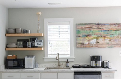 North Newport News Apartment | Charming studio with AC and WiFi in enchanting Newport News.