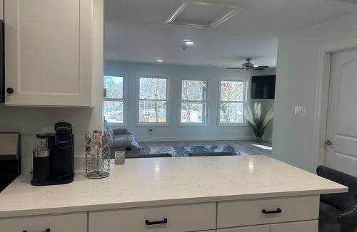 Calvert Beach-Long Beach Apartment | Charming water view 2-bedroom apartment with beach access in Saint Leonard