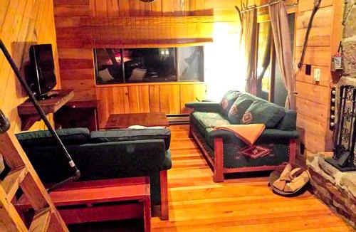Champion House | Charmingly Rustic Weekend Getaway in the Mountains near Pittsburgh, Pennsylvania