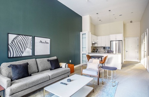 Penn Quarter Apartment | Chic 1BR in Penn Quarter w/Pool + large garden, near metro by Blueground