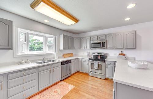 Morgantown House | Chic Morgantown Vacation Rental - 2 Mi to WVU!
