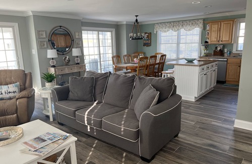 Wildwood Crest Condo | "Ciao Bella". It's Just That Beautiful! Superb Location. 2 Blocks From Beach.