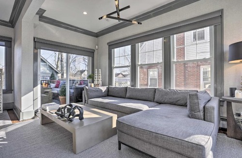 Teaneck House | Classic Teaneck Colonial Home with A Modern Touch