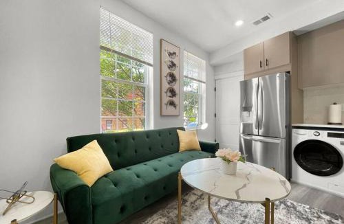 Northeast House | Classy Capitol Hill APT, Steps from DC Attraction
