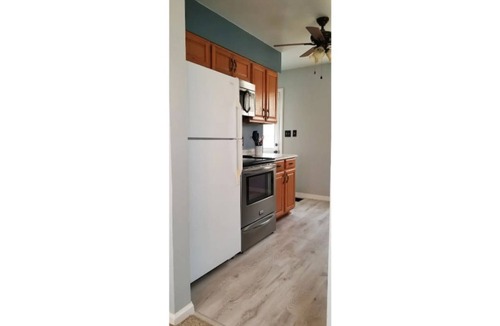 Hamilton House | Clean & comfortable ranch-minutes from Spooky Nook and downtown Hamilton
