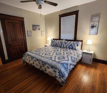 Norwood House | Cleneay #1 Private 3 Bed near Xavier & Downton