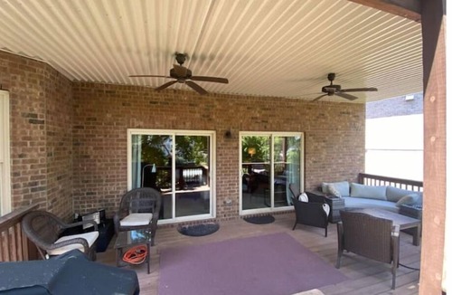 Lakewood House | Closest Lake House to Nashville