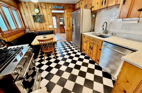 Sussex County Cottage | Coastal Cottage Just Steps from Beach with Private Elevator & Spacious Porches!