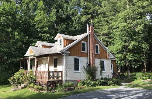 Coburn House | Coburn On the Creek - Flyfish, Tube , Grill, Relax- PSU Football/Camp Woodward