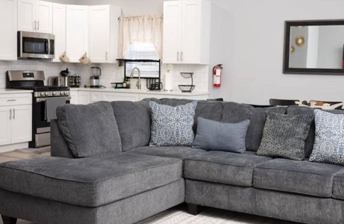 Paterson Apartment | Come and relax! Apt with 3BR close to NYC.