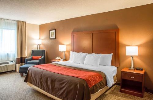 Greendale Hotel | Comfort Inn & Suites Lawrenceburg