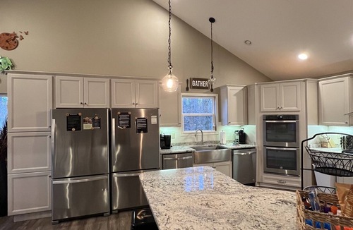 Lakeside Estates House | Comfort Life Deluxe 6bed/6bath Private Dock
