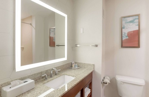 Bloomsburg Hotel | Comfort Suites Bloomsburg