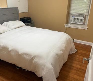Bryn Mawr Apartment | Comfy 1 Br Hide Away Apt W Garage Parking