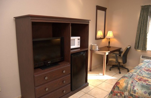 Put-in-Bay Hotel | Commodore Resort