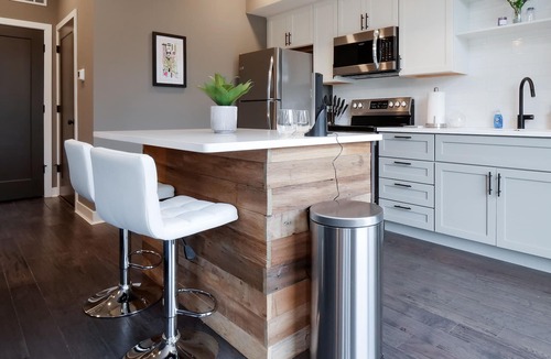 Ohio City Condo | Condo Minutes from Downtown , Heart of Ohio City C6