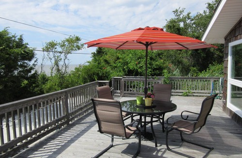Green Creek Cottage | Cottage Fronting on the Delaware Bay ~ Private ~ Quiet ~ Surrounded by Nature