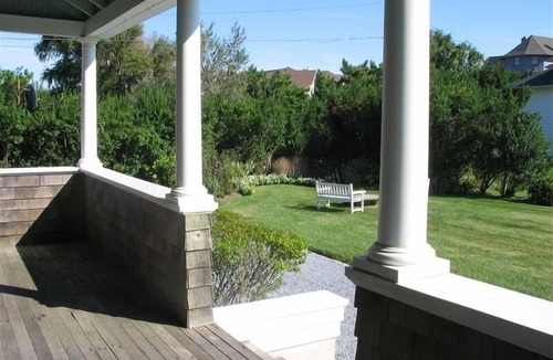 Monmouth Beach Cottage | "Cottage Road Beach House" - Booking open for Summer 2020