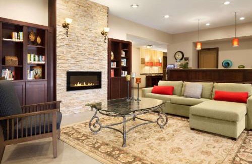 Rossville Hotel | Country Inn & Suites by Radisson, Baltimore North, MD