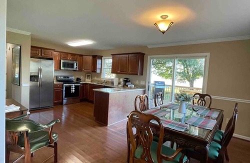 Golts House | Countryside Cottage in Sassafras