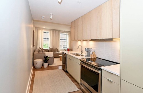 Central Business District Condo | Court & Vine | OTR Cincinnati