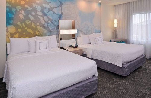 Bedford Hotel | Courtyard by Marriott Toledo North