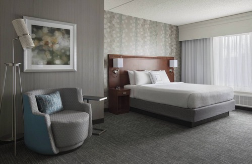 Annapolis Junction Hotel | Courtyard Fort Meade BWI Business District