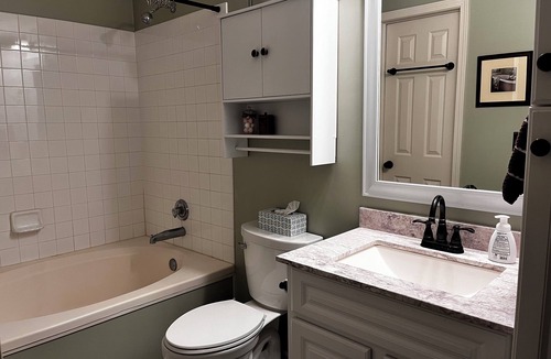 Canonsburg Condo | Cozy 1-bedroom condo in the heart of Southpointe with AC, WiFi
