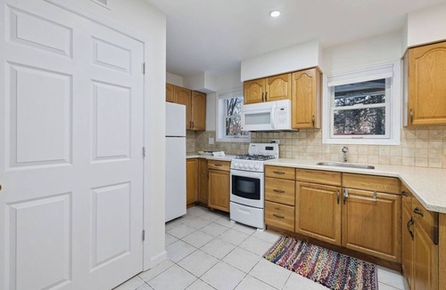 Stony Point Apartment | Cozy 2-Bedroom Getaway in Stony Poin
