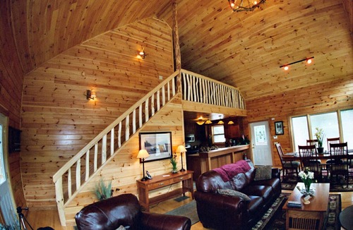 Hancock Cabin | Cozy 3-bedroom cabin sitting within feet of the West Branch of the Delaware