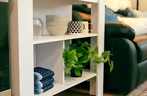 Conneaut Lakeshore Apartment | Cozy, Beautiful Apartment at Avanti Cove