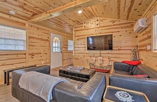 Bidwell House | Cozy Bidwell Cabin with Deck Trail and Creek Access!