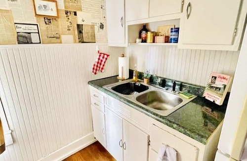 Mount Sterling House | Cozy, Bright Home in Historic Downtown