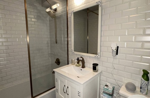 Crown Heights Apartment | Cozy Brooklyn retreat