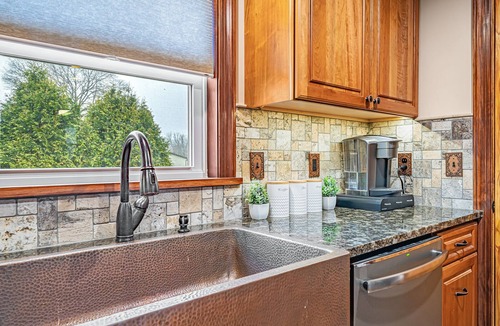 Coulters House | Cozy, Clean, Convenient Escape!