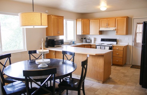 Green River House | Cozy clean home in Green River, Utah