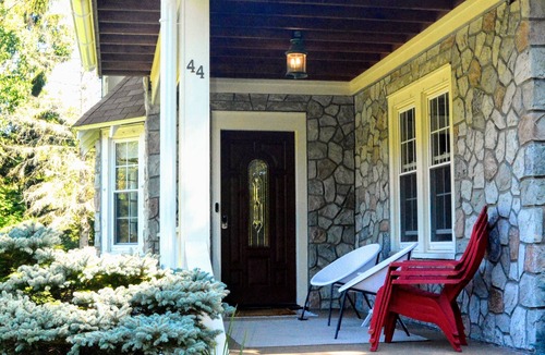Skytop House | Cozy Family Cottage on Skytop Lodge Property
