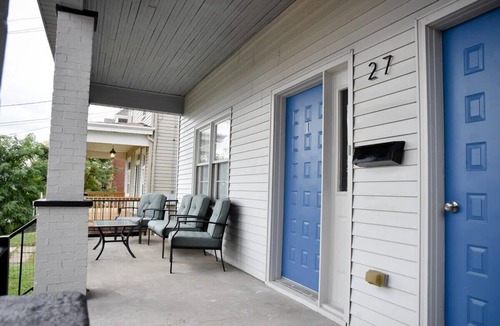 South Hills House | Cozy & Family Friendly Pittsburgh Home Sleeps 6