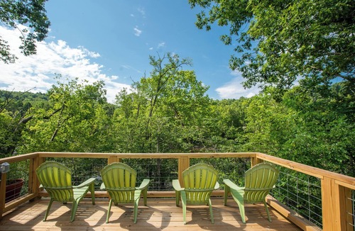 Sinks Grove Cabin | Cozy Glamping Dome on the Greenbrier River