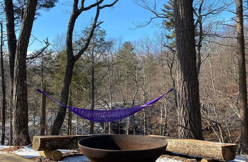 Wallkill House | Cozy, Seasonal Geo-Dome with Heat/AC on Private Wilderness Reserve in Gunks.