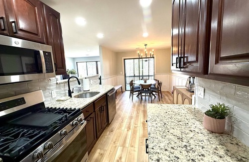 Vernon Condo | Cozy Treetop Escape | Orchards, Skiing, Mountain Creek, Minerals, Wildlife