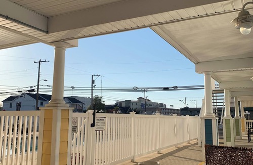Wildwood Crest Condo | Cozy Wildwood Crest Escape–2 Blocks to the Beach & Steps from a Sparkling Pool!