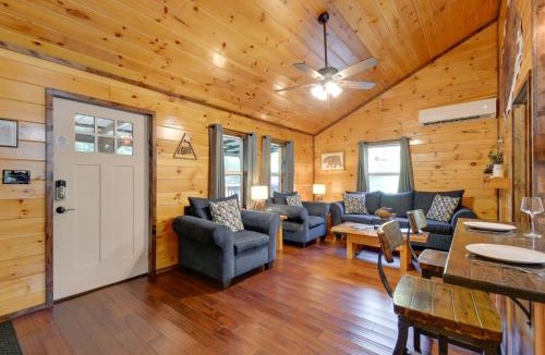 Campton House | Creek Access and Hot Tub Red River Gorge Retreat