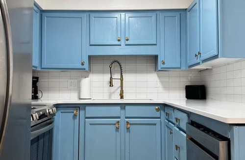 Newburgh Apartment | Cypress Suites 7A - KING 2BD/1BA Apt in Newburgh