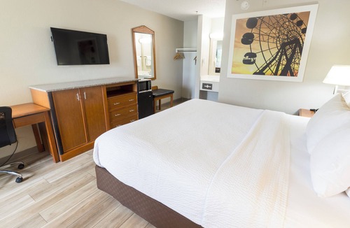 Florence Hotel | Days Inn by Wyndham Florence Cincinnati Area