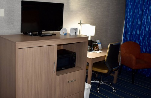 Wayne Hotel | Days Inn by Wyndham Wayne