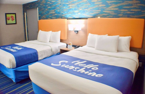 Wayne Hotel | Days Inn by Wyndham Wayne