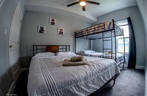 Washington House | DC's Presidential Style Retreat,22 guests,King Bed, WIFI